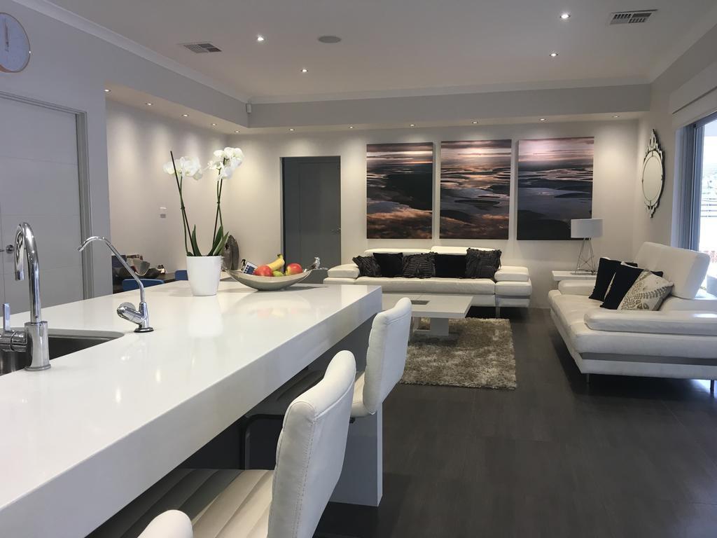 Magnificent Beach Retreat * Jindalee
